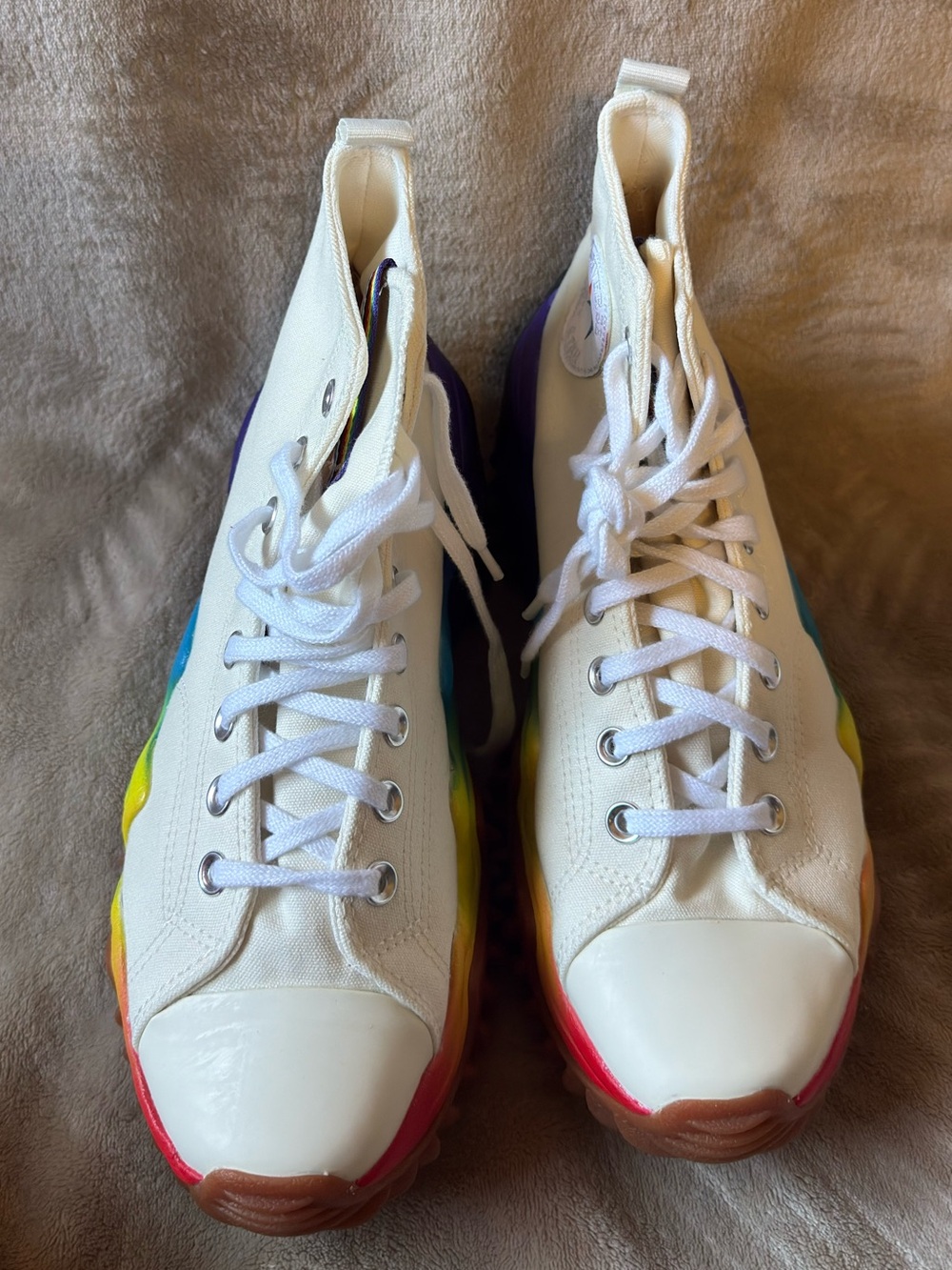 NWT Converse Run Star Motion Platform - Pride (2022) - Picture 3 of 8